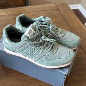New Balance Mint Green Athletic Shoes